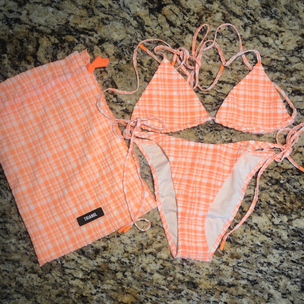 Triangl Adee bikini